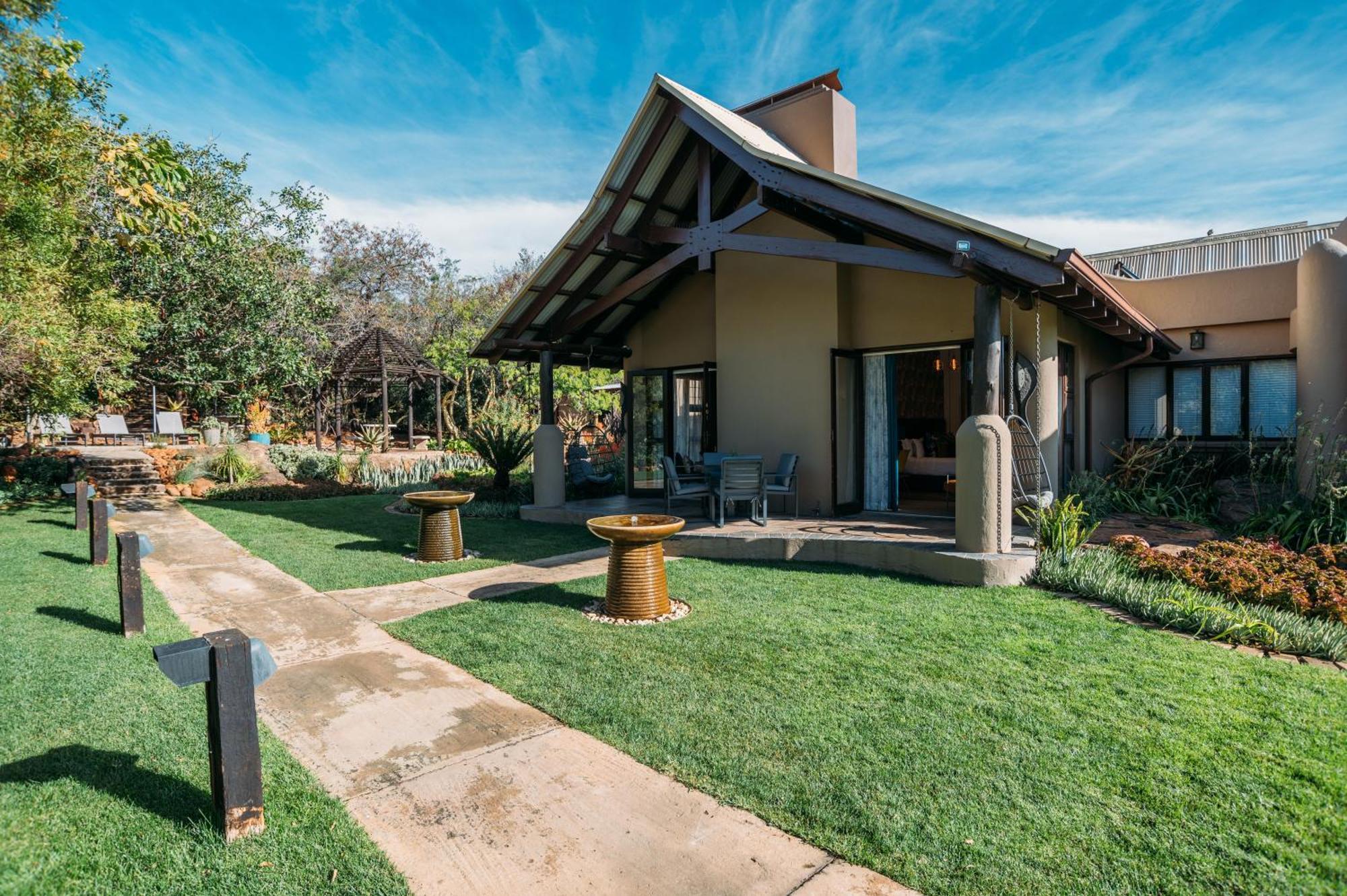 Thaba Eco Hotel Йоханесбург Екстериор снимка